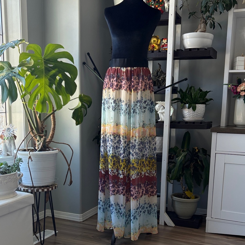 bebe Multicolor Floral Maxi Skirt